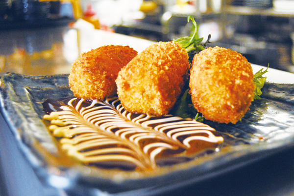 188lunch_01.jpg
